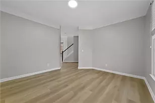 137 Towne Park Dr, Lawrenceville, GA 30044 - Photo 10