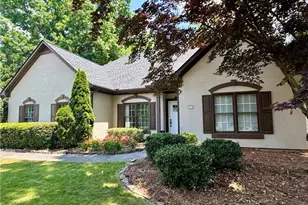 1565 Victoria Walk, Cumming, GA 30041 - Photo 2
