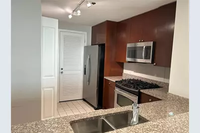 3338 Peachtree Road NE #2102, Atlanta, GA 30326 - Photo 2