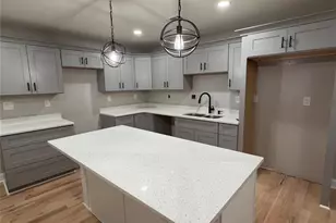 172 Polar Rock Rd SW, Atlanta, GA 30315 - Photo 8