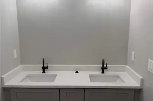 172 Polar Rock Rd SW, Atlanta, GA 30315 - Photo 10