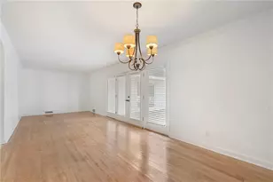 3088 Majestic Cir, Avondale Estates, GA 30002 - Photo 6