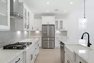 385 Huron Ln, Hoschton, GA 30548 - Photo 10