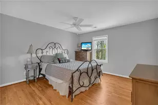 2705 Holcomb Springs Dr, Alpharetta, GA 30022 - Photo 22