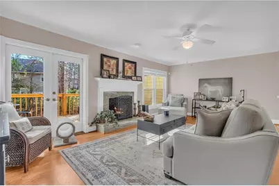 2705 Holcomb Springs Drive, Alpharetta, GA 30022 - Photo 10