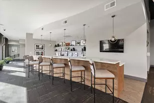 250 Pharr Rd NE, Atlanta, GA 30305 - Photo 28