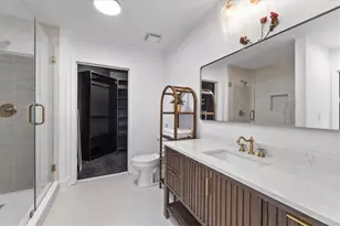 250 Pharr Rd NE, Atlanta, GA 30305 - Photo 12