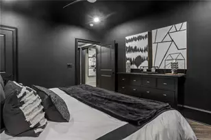 395 Pelton Ct, Johns Creek, GA 30022 - Photo 42