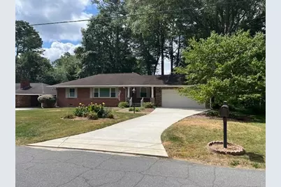 2358 Clearwater Drive SE, Marietta, GA 30067 - Photo 2