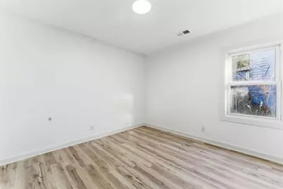 2103 Arlington Circle, Atlanta, GA 30318 - Photo 8