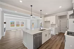 101 Garland Gable Dr, Cartersville, GA 30120 - Photo 8