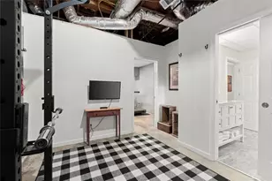 1330 Lake Shore Cir, Gainesville, GA 30501 - Photo 40