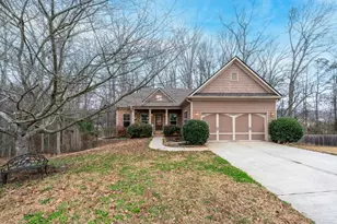 53 Bobbin Ct, Jefferson, GA 30549 - Photo 2