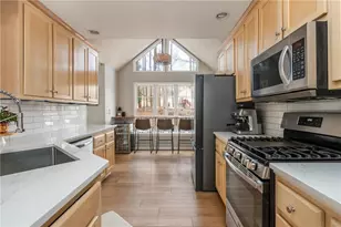 414 Etowah Valley Way, Woodstock, GA 30189 - Photo 18