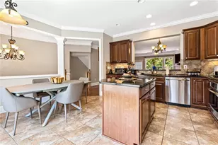 890 W Rd, Atlanta, GA 30324 - Photo 12