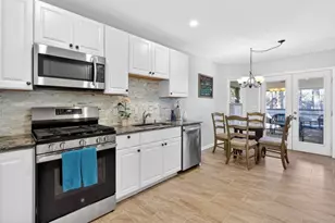 155 Clubhouse Dr NW, Kennesaw, GA 30144 - Photo 8