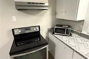 108 Lambert Dr, Stockbridge, GA 30281 - Photo 6