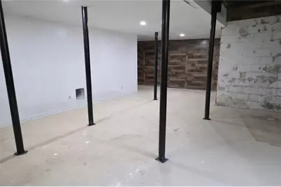 2875 Oldknow Drive NW, Atlanta, GA 30318 - Photo 38