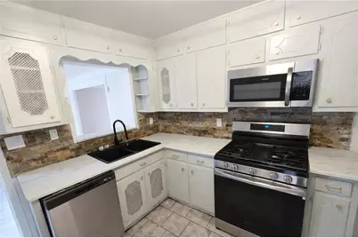 2875 Oldknow Drive NW, Atlanta, GA 30318 - Photo 10