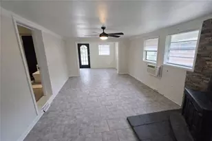 2875 Oldknow Dr NW, Atlanta, GA 30318 - Photo 6