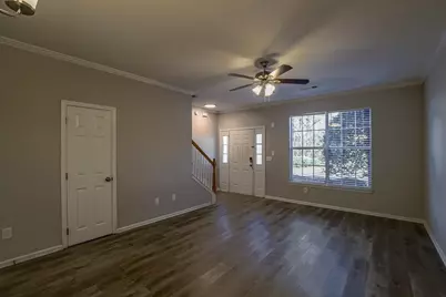 369 Pine, Norcross, GA 30093 - Photo 4