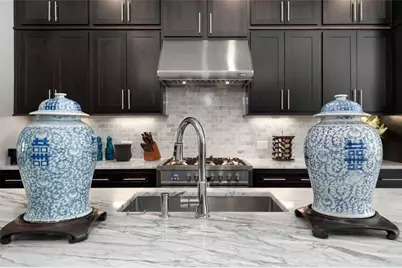 353 Brownstones Circle NE, Atlanta, GA 30312 - Photo 16