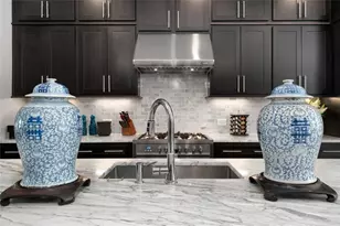 353 Brownstones Cir NE, Atlanta, GA 30312 - Photo 16