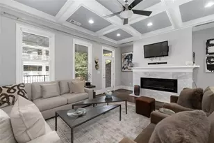 353 Brownstones Cir NE, Atlanta, GA 30312 - Photo 10