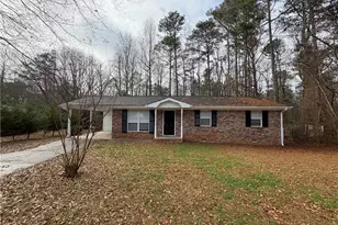 415 Etten Dr, Monroe, GA 30655 - Photo 1