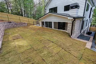 915 Amsterdam Ave NE, Atlanta, GA 30306 - Photo 4