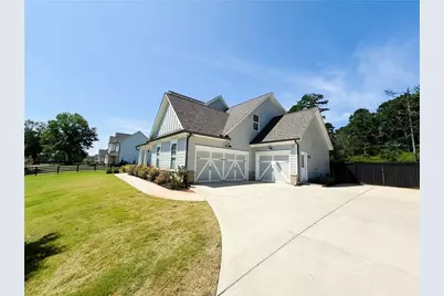 868 Smith Mill, Winder, GA 30680 - Photo 2