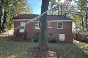 3909 Ridgeway Dr, Columbus, GA 31903 - Photo 8