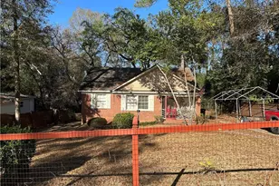 3909 Ridgeway Dr, Columbus, GA 31903 - Photo 2