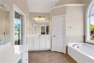 3932 Misty Lake, Ellenwood, GA 30294 - Photo 16