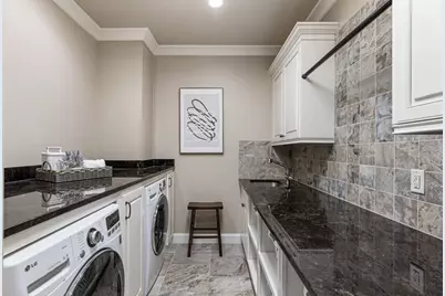 157 Lake Forrest Lane NE, Atlanta, GA 30342 - Photo 44