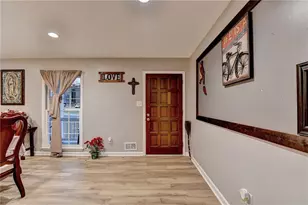 2136 Briarwood Ct, Snellville, GA 30078 - Photo 6