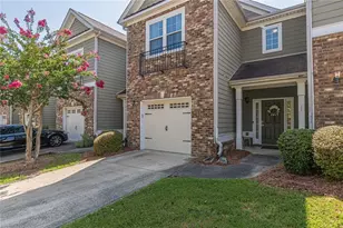 7640 Rutgers Cir, Fairburn, GA 30213 - Photo 2