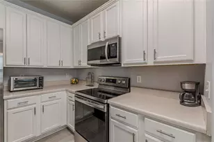 7640 Rutgers Cir, Fairburn, GA 30213 - Photo 18