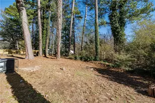 779 Amber Pl NW, Atlanta, GA 30331 - Photo 4