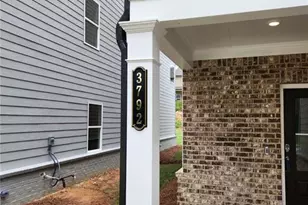 3792 Dover Run Ln, Loganville, GA 30052 - Photo 4