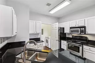 5641 Roswell Rd, Atlanta, GA 30342 - Photo 10