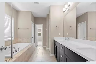 1063 Johnsons Grove, Atlanta, GA 30318 - Photo 16