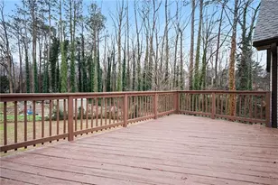 5464 Breathitt Dr SW, Lilburn, GA 30047 - Photo 36