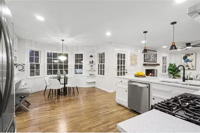 5464 Breathitt Drive SW, Lilburn, GA 30047 - Photo 14