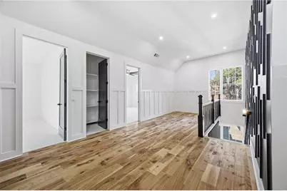 6465 Yacht Club Road, Flowery Branch, GA 30542 - Photo 32