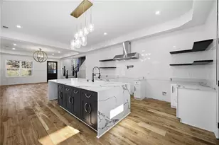 6465 Yacht Club Rd, Flowery Branch, GA 30542 - Photo 20