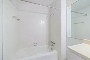 2058 Green Forrest Dr, Decatur, GA 30032 - Photo 16