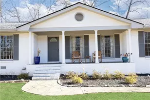 123 Lancelot Way, Lawrenceville, GA 30046 - Photo 2