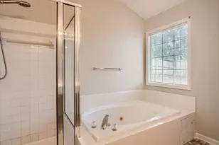 2817 Manor Glen Ln, Suwanee, GA 30024 - Photo 18