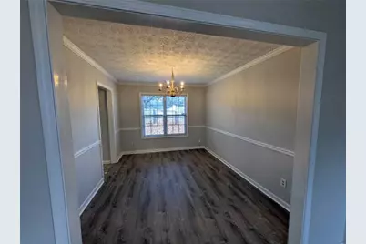 2817 Manor Glen Lane, Suwanee, GA 30024 - Photo 8